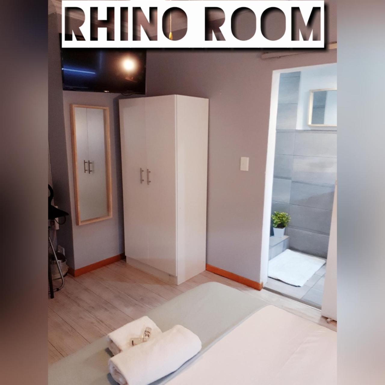 Midrand Guesthouse - Tasa Eksteriør billede